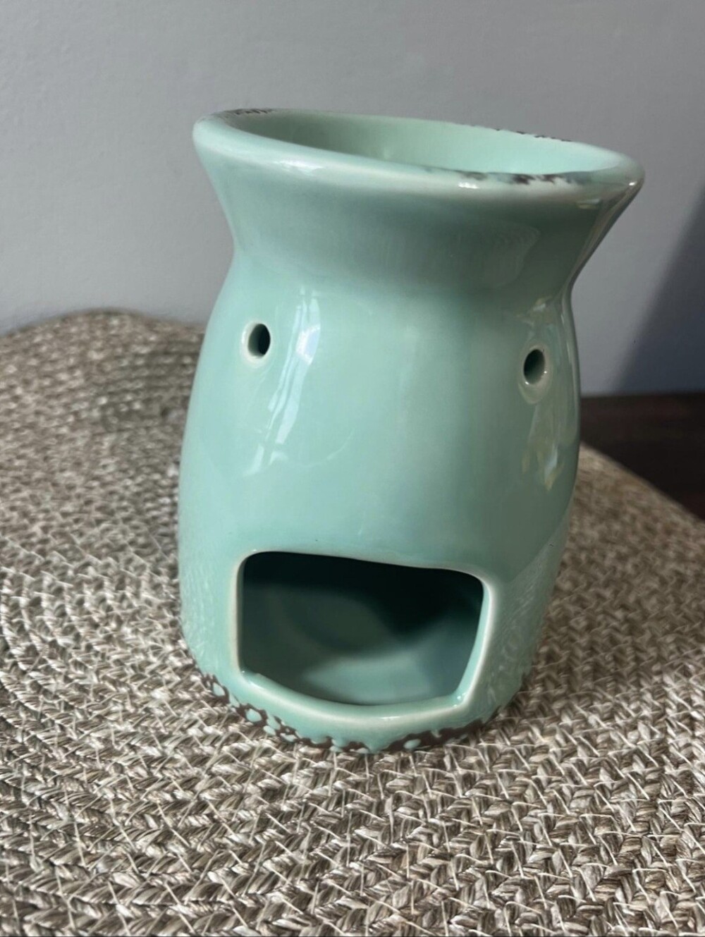 Vintage Green Mint Pineapple Ceramic Aromatherapy Diffuser Burner - Picture 9 of 10